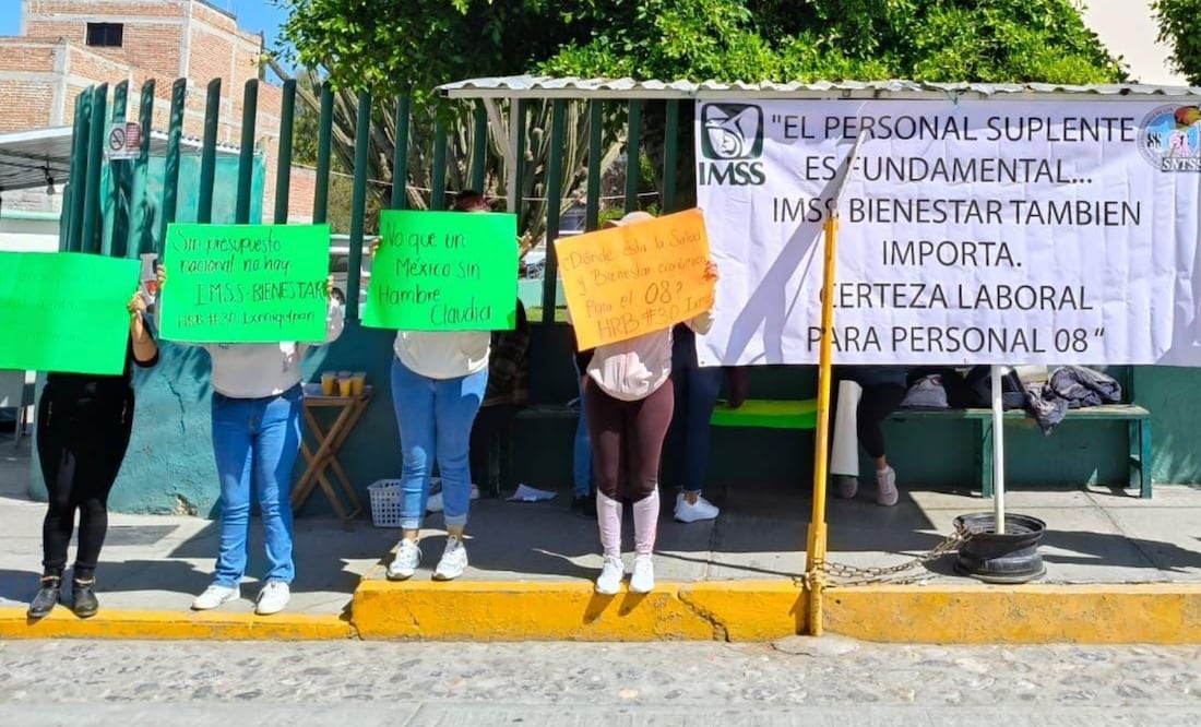 Los inconformes piden certeza laboral, ya que les informaron que, debido a un recorte presupuestal, ya no serían contratados. I Foto: Especial