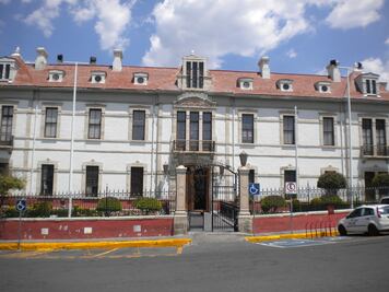 Regidor de Morena acusa a edil con licencia de de aprovecharse de partido