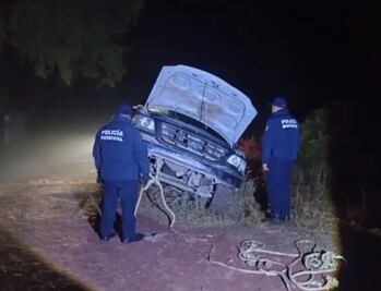 Aseguran camioneta con hidrocarburo robado en Tlahuelilpan