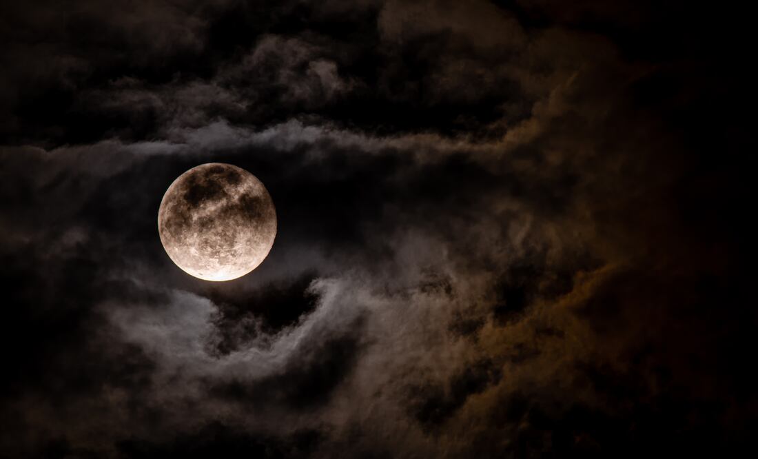 Durante la luna llena, el disco lunar se presenta completamente redondo y brillante |Foto: Pexels