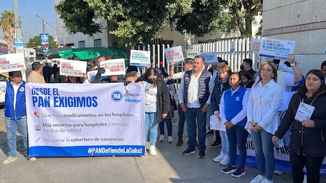 PAN protesta por desabasto de medicamentos en el Hospital General de Pachuca