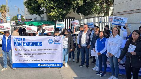 PAN protesta por desabasto de medicamentos en el Hospital General de Pachuca