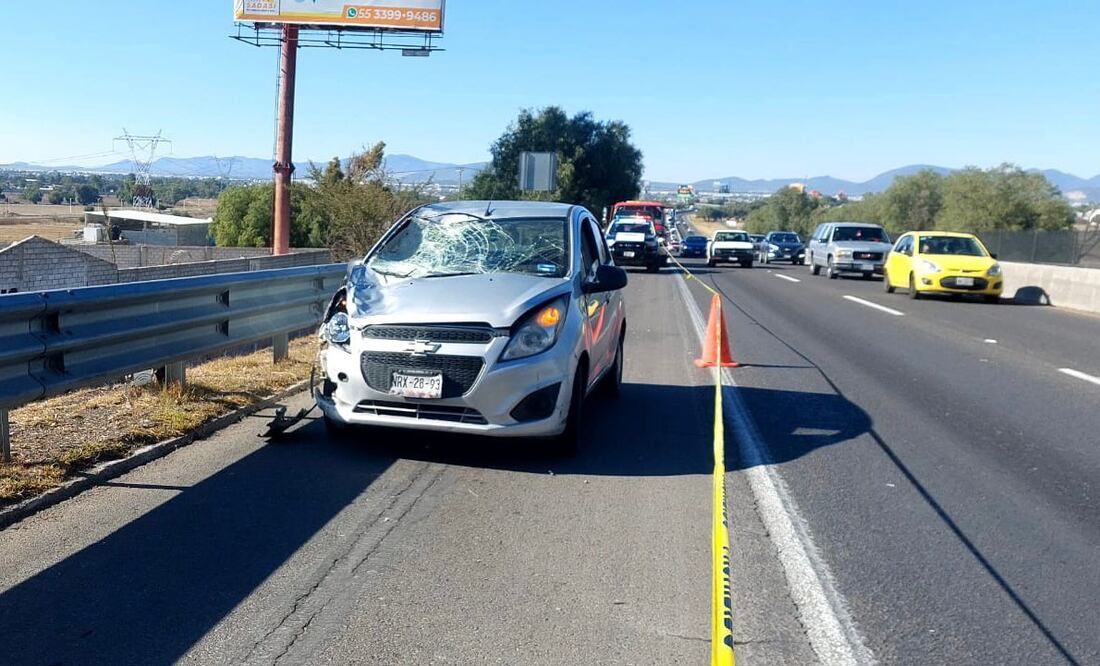 Ciclista fallece arrollado sobre la autopista México-Pachuca | Foto: Especial