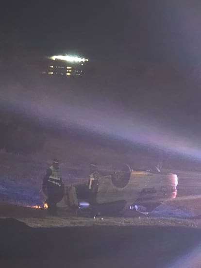 Dos volcaduras se registran la noche del domingo en la carretera México–Tuxpan