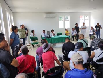 Comunidades de la Huasteca exigen al IMSS mejorar atención médica en Huejutla 