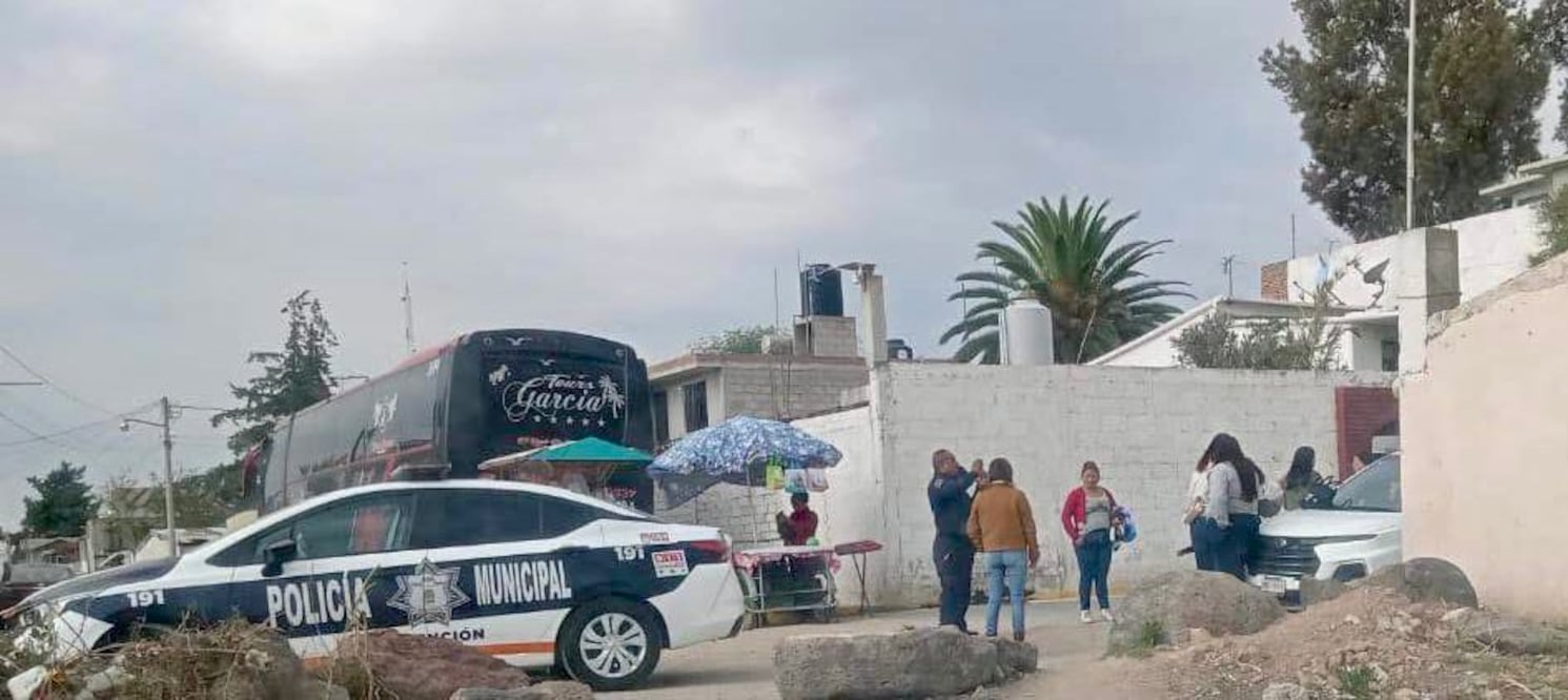 El plantel suspendió clases por falta de electricidad tras el robo de cableado | Foto: especial