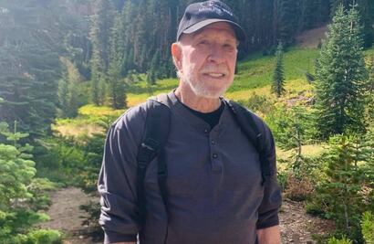 ¿Quién es Chuck Norris?; actor estadounidense se encuentra hospitalizado tras emergencia médica 