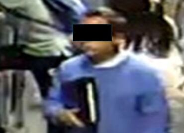 Detienen a hombre por tomar fotografías a mujeres en el Tuzobús