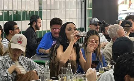 ¡Nadie se resiste!  Captan a Katy Perry en taquería de México 