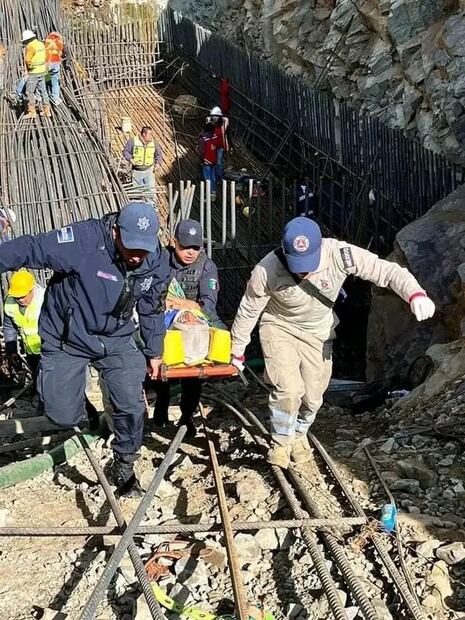 Lista de trabajadores afectados durante tragedia en construcción | Foto: Especial