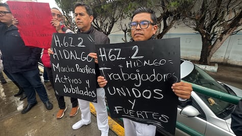 Trabajadores del IMSS en Tulancingo protestan por mejores salarios y condiciones laborales