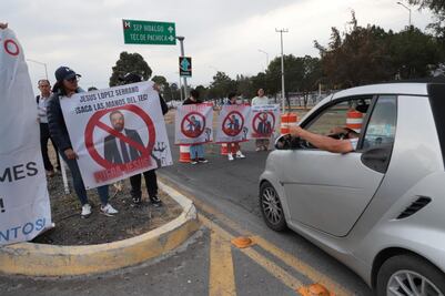 Estudiantes del ITP bloquean el Felipe Ángeles para exigir destitución de director