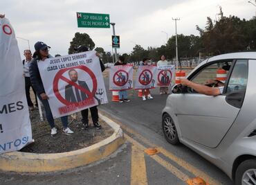 Estudiantes del ITP bloquean el Felipe Ángeles para exigir destitución de director