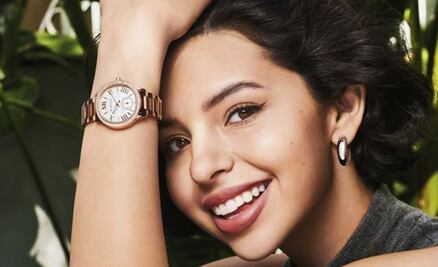 Ángela Aguilar cuestiona su merecimiento del premio “Mujer del Año 2024” 