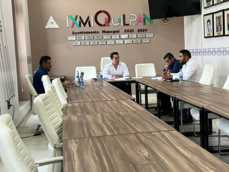 Regidor de Ixmiquilpan es nombrado director de Gobernación de la región de Actopan Luis Alfonso Rodríguez Rivera
Foto: redes sociales de Luis Alfonso Rodríguez