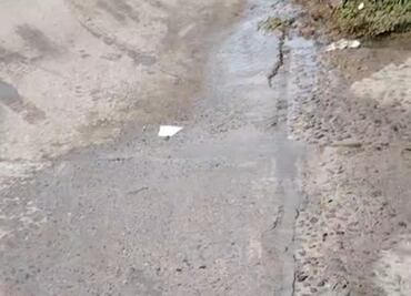 Fuga de agua en Tahuizan indigna a vecinos por desperdicio del recurso