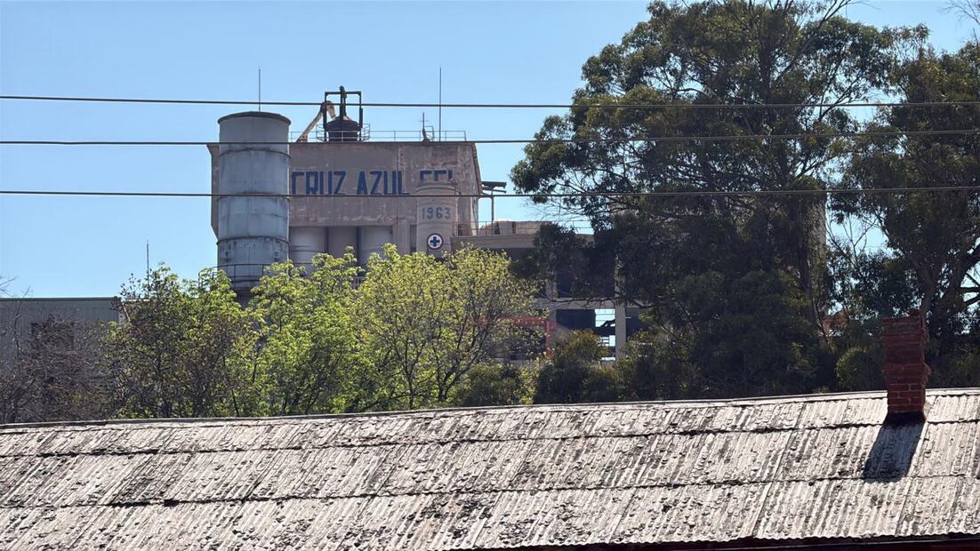 Liberan a 24 cooperativistas detenidos tras operativo en planta de Cruz Azul en Tula | Foto: Marco Carrillo