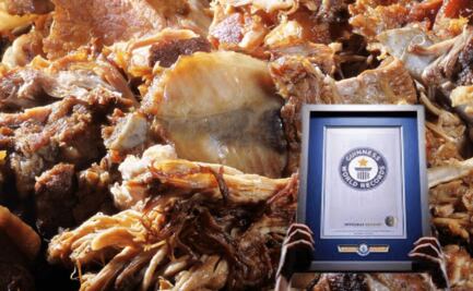 Actopan busca Récord Guinness con la línea más larga de tacos de barbacoa