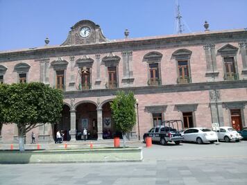 Investigan a funcionarios en Ixmiquilpan por denuncias ante Contraloría