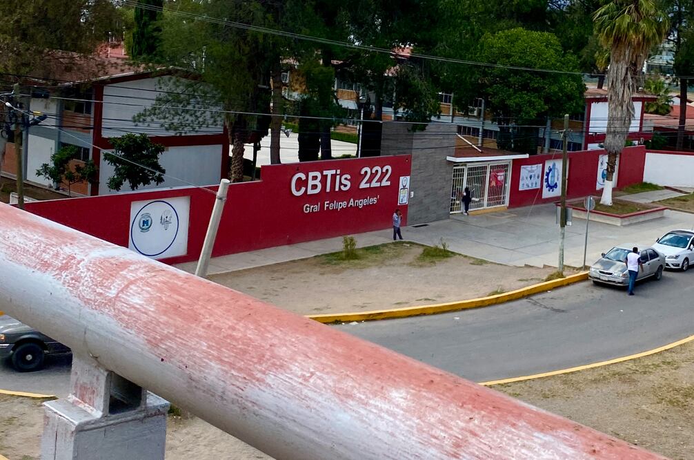 La sanción al estudiante dependerá de la determinación de la investigación por la portación del arma | Foto: Luis Soriano