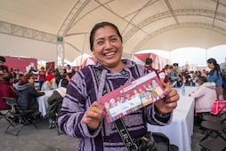 Comienza entrega de tarjetas de los Programas del Pueblo