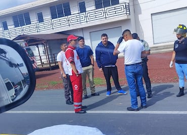 Muere motociclista tras chocar contra un poste en Huejutla