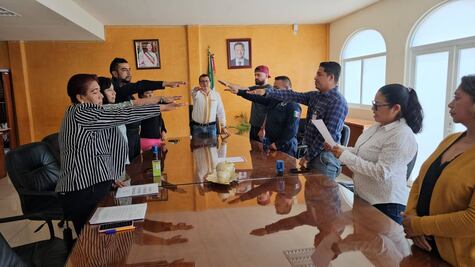 Rinden protesta integrantes del Comité Municipal de Emergencias de San Salvador