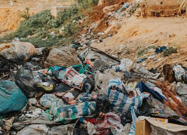 Multas para quienes tiren basura en la vía pública entrarán en vigor en Pachuca