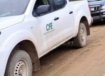 Exhortan a CFE condonar el 100% del pago de luz a damnificados de 28 municipios