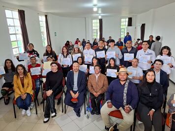 Reconocen trayectoria de atletas y paratletas en Zapotlán de Juárez