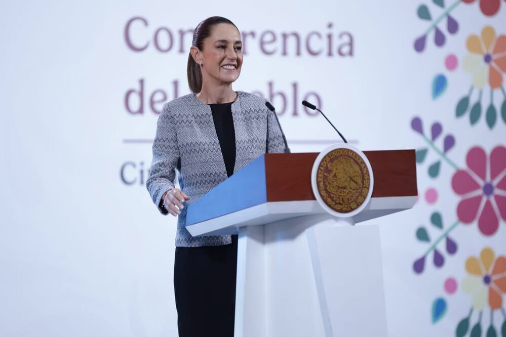 Conferencia del pueblo encabezada por la presidenta, Claudia Sheinbaum Pardo en el salón de tesorería del Palacio Nacional. Foto: Agencia EL UNIVERSAL/Fernanda Rojas/ARMM