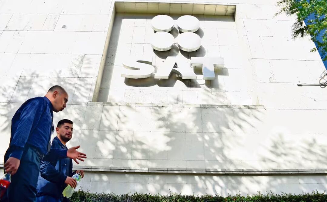 SAT recaudó en el que va del sexenio 3.5 billones de pesos por auditorias. Foto: Archivo | El Universal
