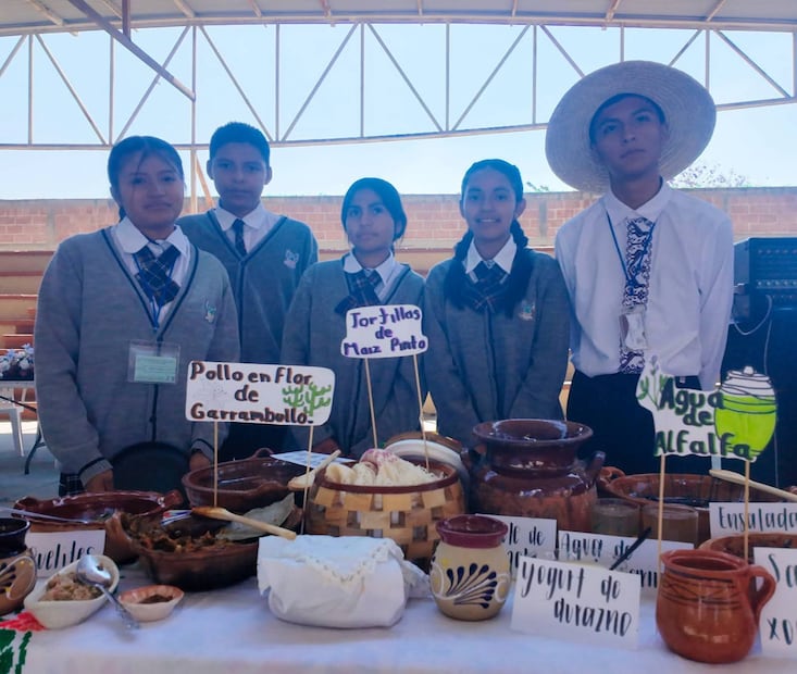 Alumnos del Valle del Mezquital realizan un concurso gastronómico con el objetivo de preservar sus tradiciones I foto: Cortesía