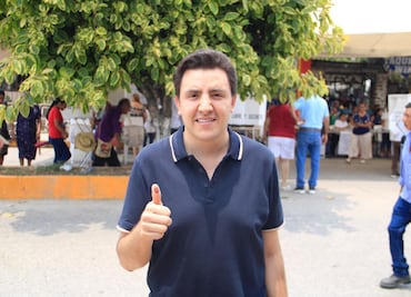 Marco Andrade candidato a la presidencia municipal de San Felipe Orizatlán, emitió su voto