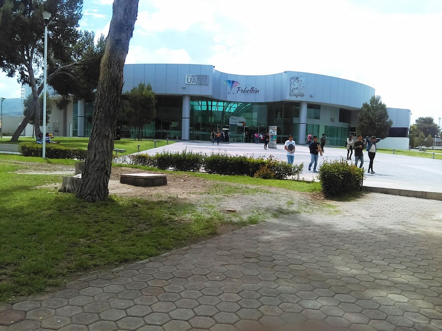 El 25 de octubre de 2023, la CAASIM le requirió a la UAEH el pago de 21 tomas de agua | Foto: Wikimedia Commons