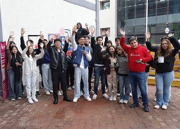 Estudiantes de la UAEH se suman a jornada nacional de murales por la paz