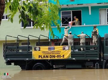 Sheinbaum evalúa avances en la atención a los afectados por las tormentas