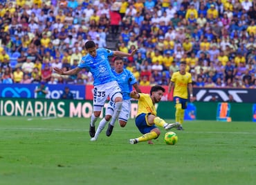 Pachuca sorprende al líder América con triunfo ajustado en el Hidalgo