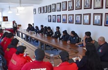 Capacitan a servidores públicos en primeros auxilios psicológicos