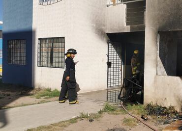 Controlan incendio en departamento de Chavarría, Mineral de la Reforma