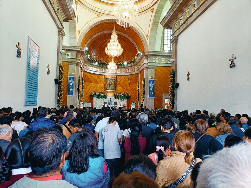Celebran a la Virgen de los Angelitos | Foto: Grisel Lira