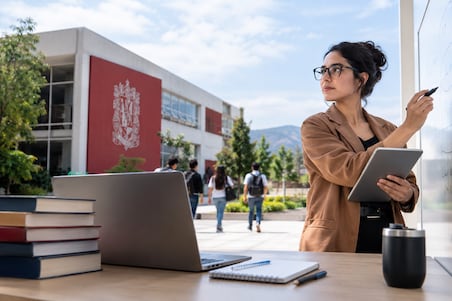 UAEH abre 15 plazas para profesores investigadores; registro cierra el 26 de octubre
