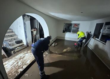 Anegaciones en Tepeji del Río tras crecida del río Tlautla