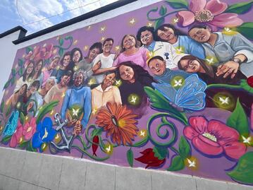 Mujeres de Tula plasman en un mural su visión de un mundo sin violencia de género
