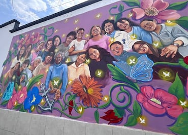 Mujeres de Tula plasman en un mural su visión de un mundo sin violencia de género