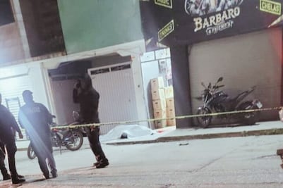 Procesan a tres personas ligadas a un ataque a bar Bárbaro & Friends en Mixquiahuala
