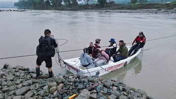 Reactivan transporte en lancha para comunidades incomunicadas en Huautla