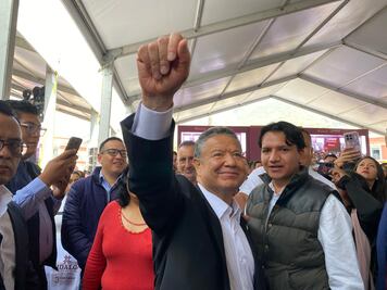 Julio Menchaca se coloca entre los cinco gobernadores mejor evaluados del país