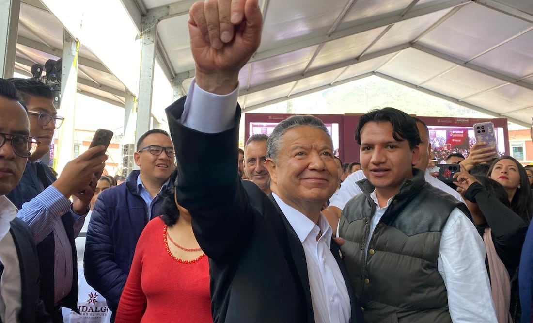 Un buen ambiente se vivió durante el informe de Julio Menchaca I Foto: Luis Soriano