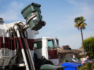 Mineral de la Reforma invierte más de 23 millones en patrullas y camiones recolectores